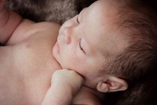 孕妇必须左侧卧睡吗右侧睡会缺氧吗